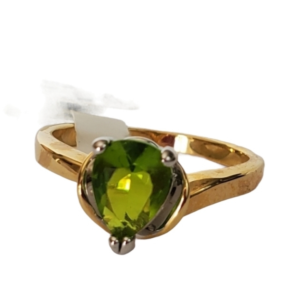 Gold Tone teardrop Peridot Imitation Green Cubic Zirconia  ring sizes 4 7 8 *